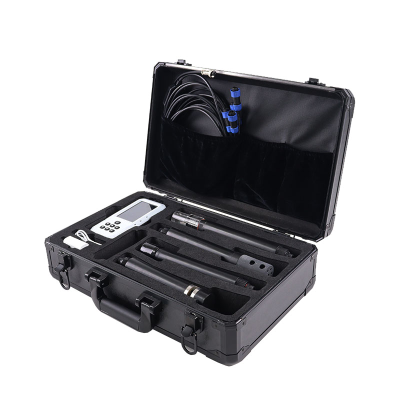 水溫、電導率、PH、氨氮、溶解氧、cod、濁度七參數(shù)水質分析檢測儀